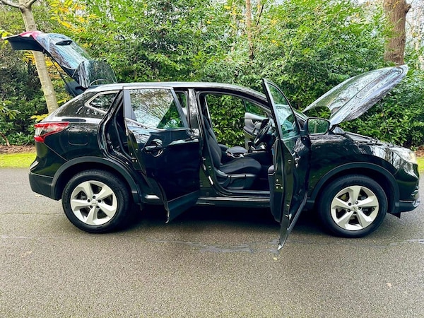 Used Nissan Qashqai 2017 for sale - 73840993: Photo 14