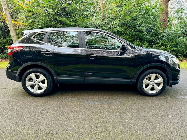 Used Nissan Qashqai 2017 for sale - 73840993: Photo 21