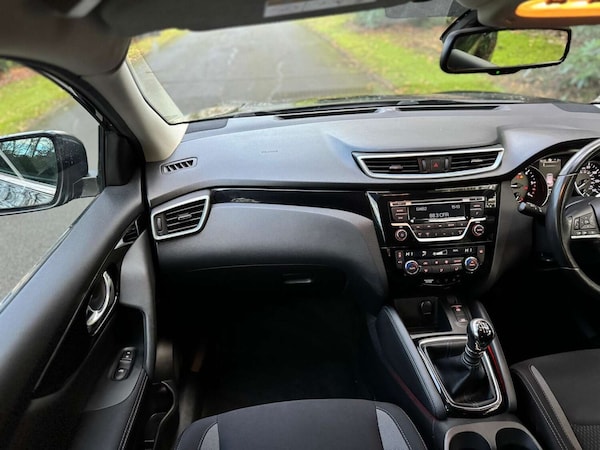 Used Nissan Qashqai 2017 for sale - 73840993: Photo 32