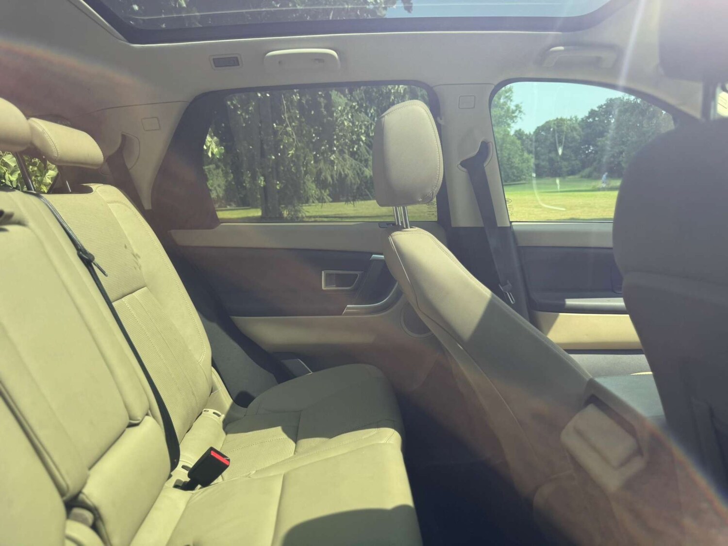 Used Land Rover Discovery Sport 2015 for sale - 77353616: Photo 17