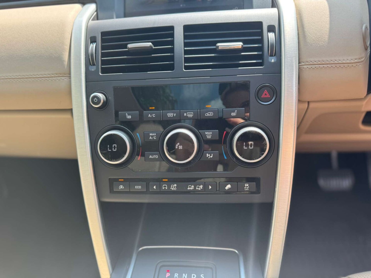 Used Land Rover Discovery Sport 2015 for sale - 77353616: Photo 24