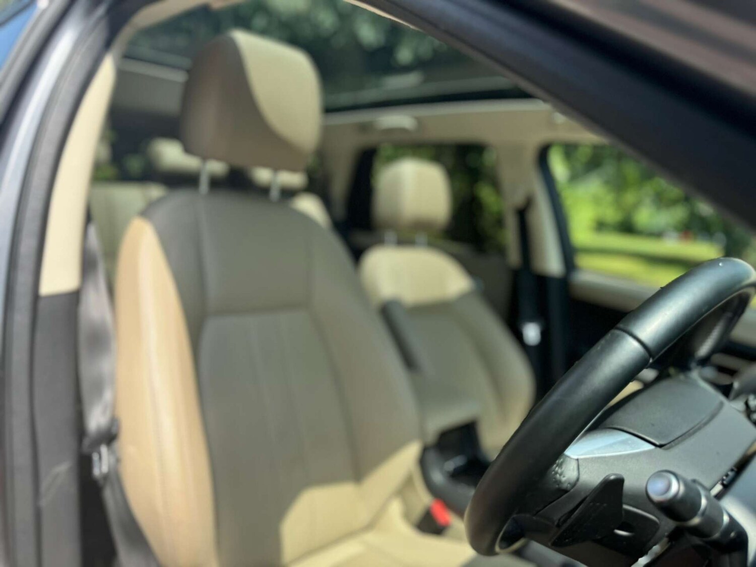 Used Land Rover Discovery Sport 2015 for sale - 77353616: Photo 30