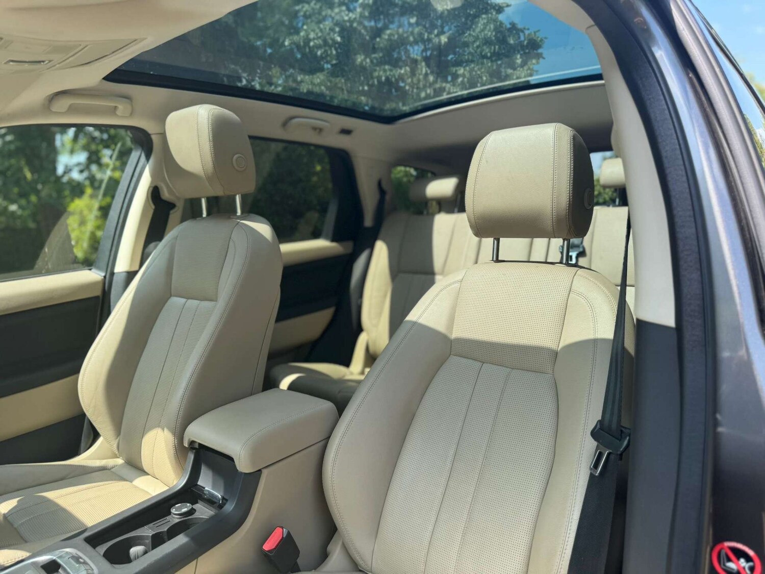 Used Land Rover Discovery Sport 2015 for sale - 77353616: Photo 7