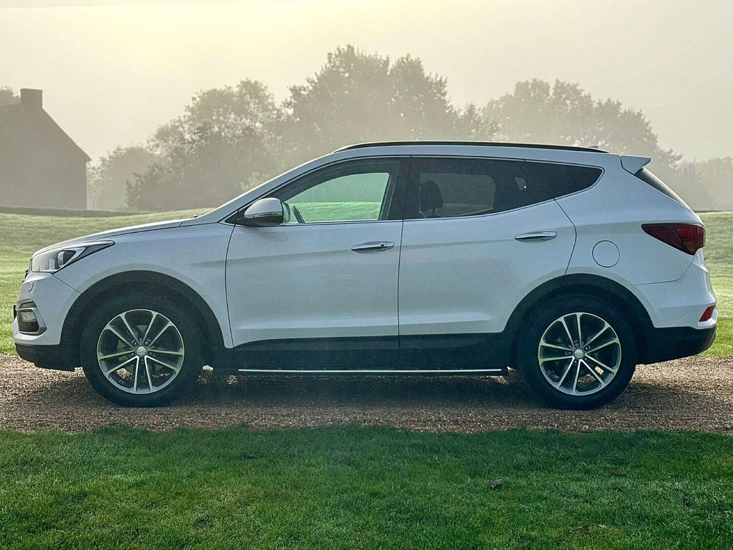Used Hyundai Santa Fe 2016 for sale - 77492493: Photo 27