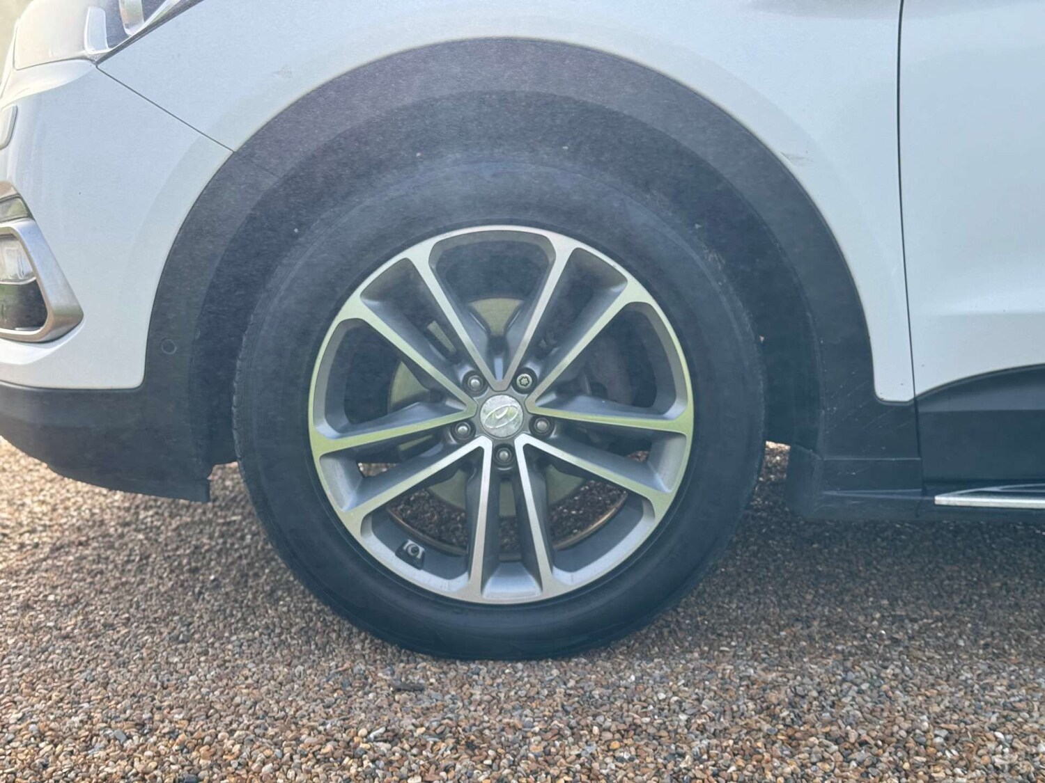 Used Hyundai Santa Fe 2016 for sale - 77492493: Photo 39