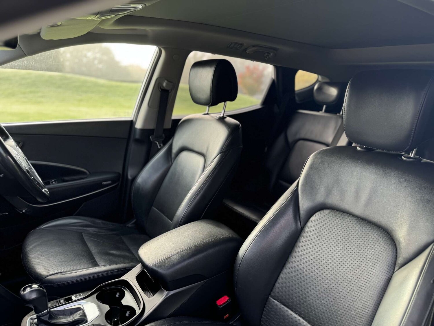 Used Hyundai Santa Fe 2016 for sale - 77492493: Photo 63