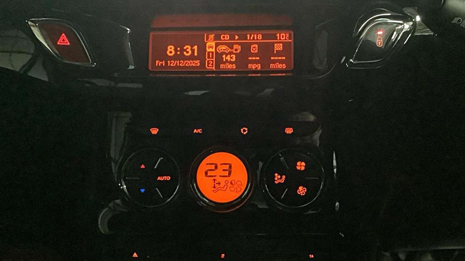 Used Citroen DS3 2014 for sale - 77022675: Photo 20