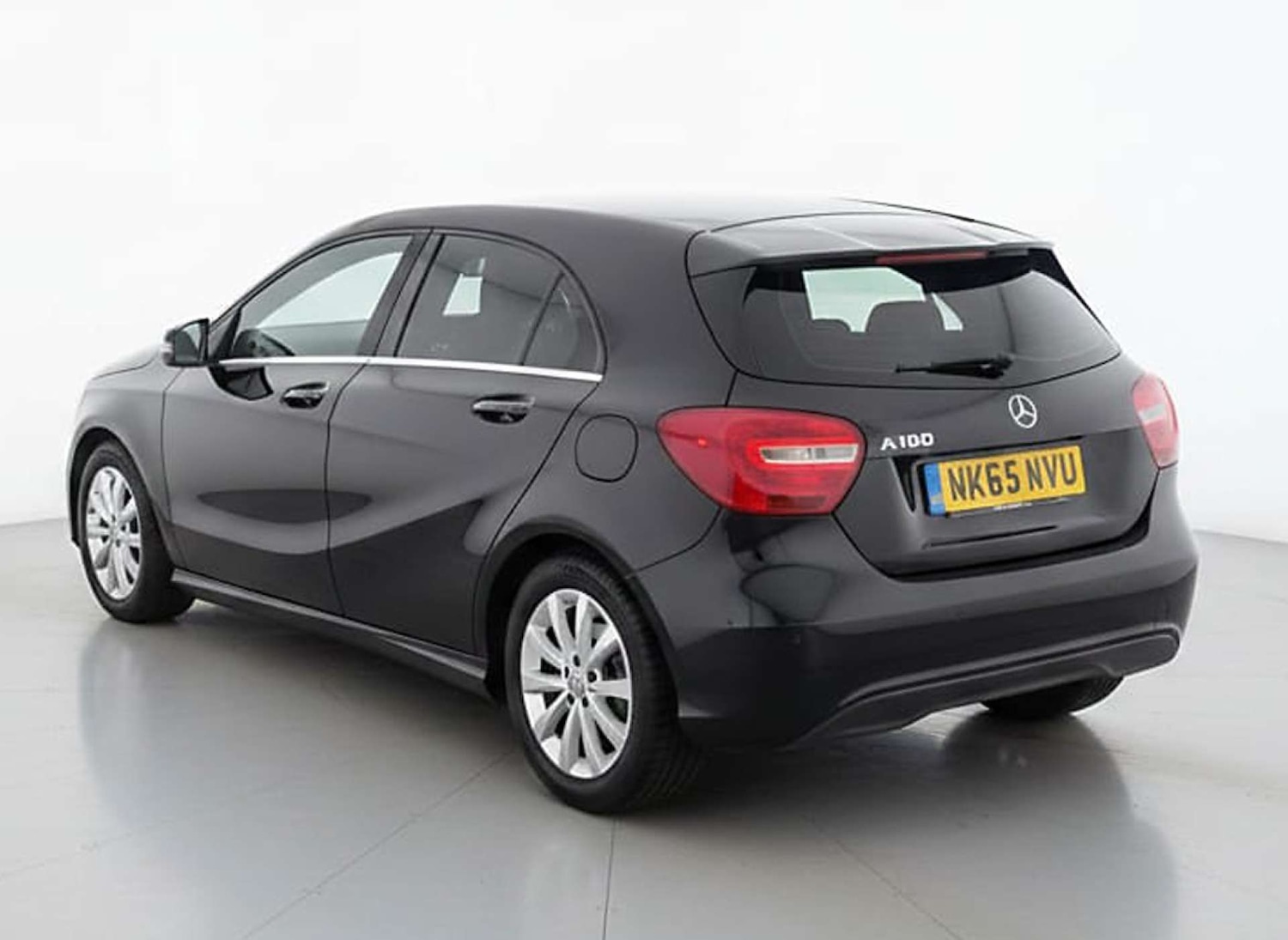 Used Mercedes-Benz A-Class 2015 for sale - 77504061: Photo 5