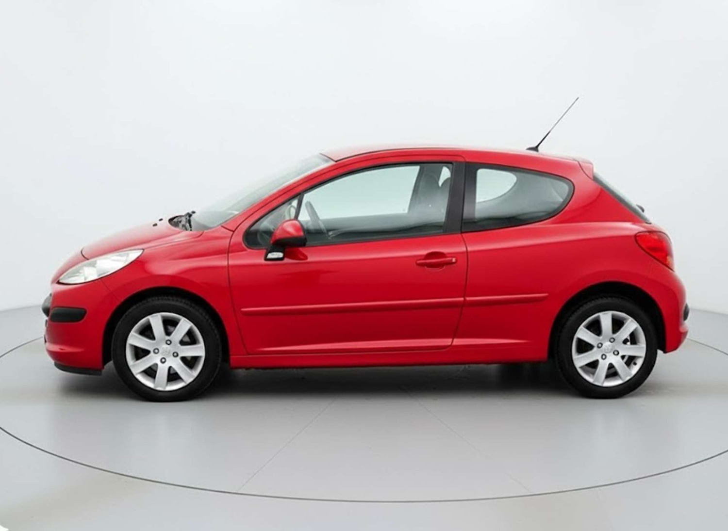 Used Peugeot 207 2009 for sale - 77653006: Photo 4