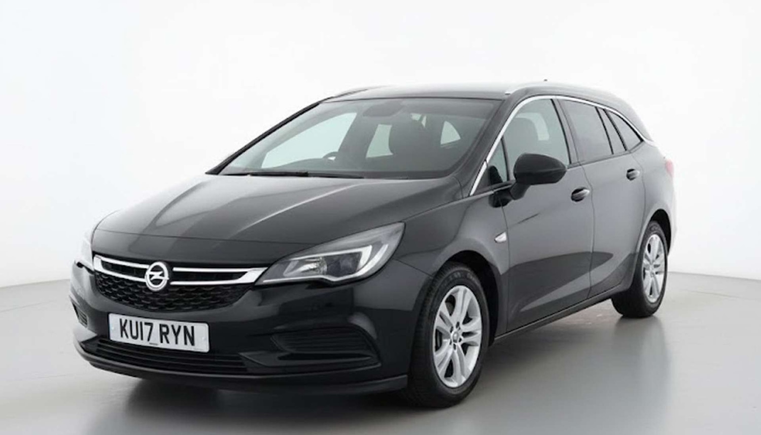 Used Vauxhall Astra 2017 for sale - 76659853: Photo 3