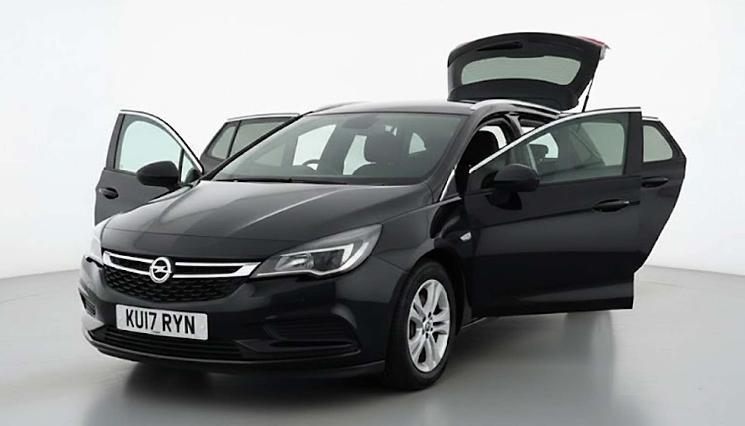 Used Vauxhall Astra 2017 for sale - 76659853: Photo 4