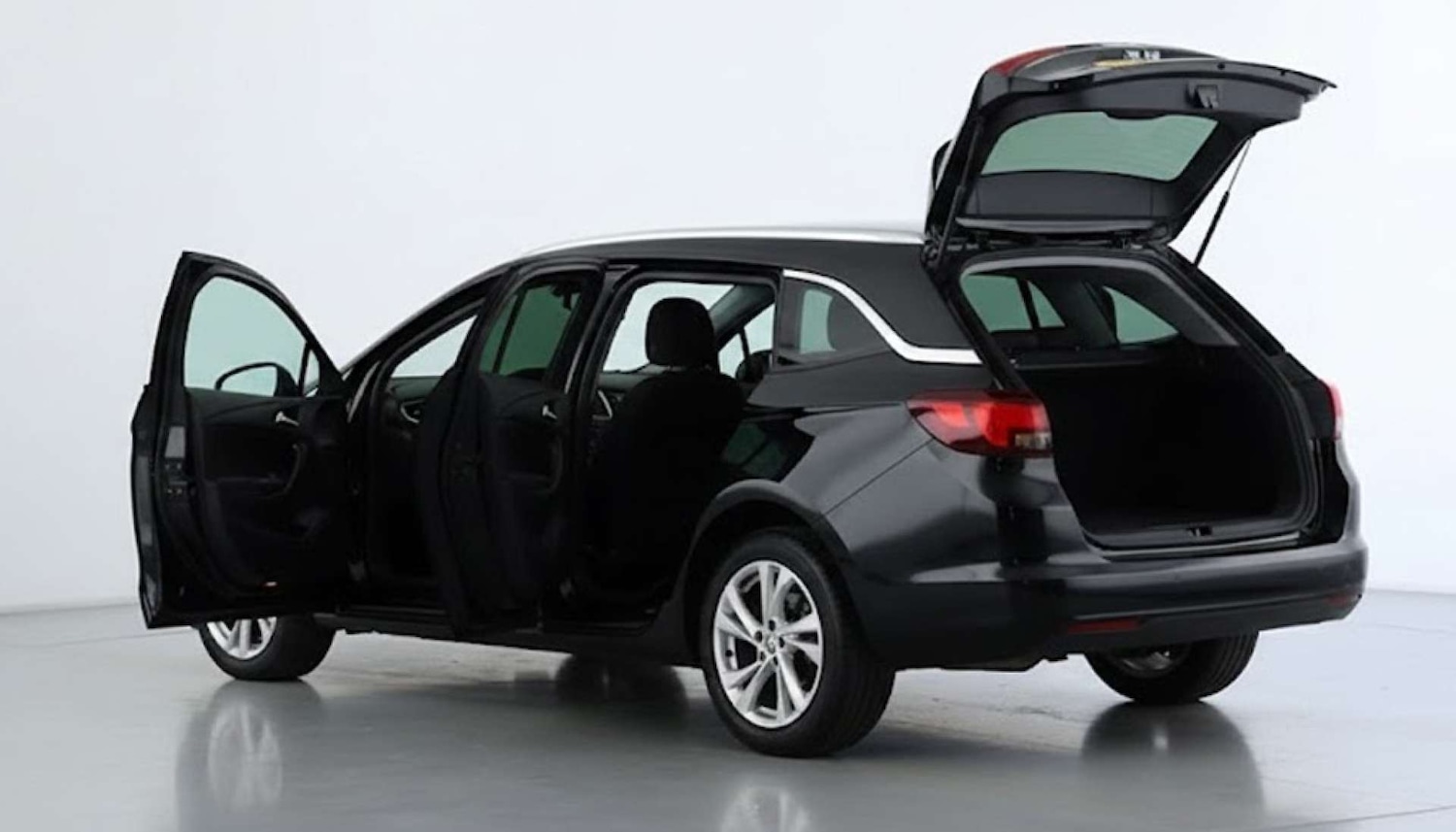 Used Vauxhall Astra 2017 for sale - 76659853: Photo 5