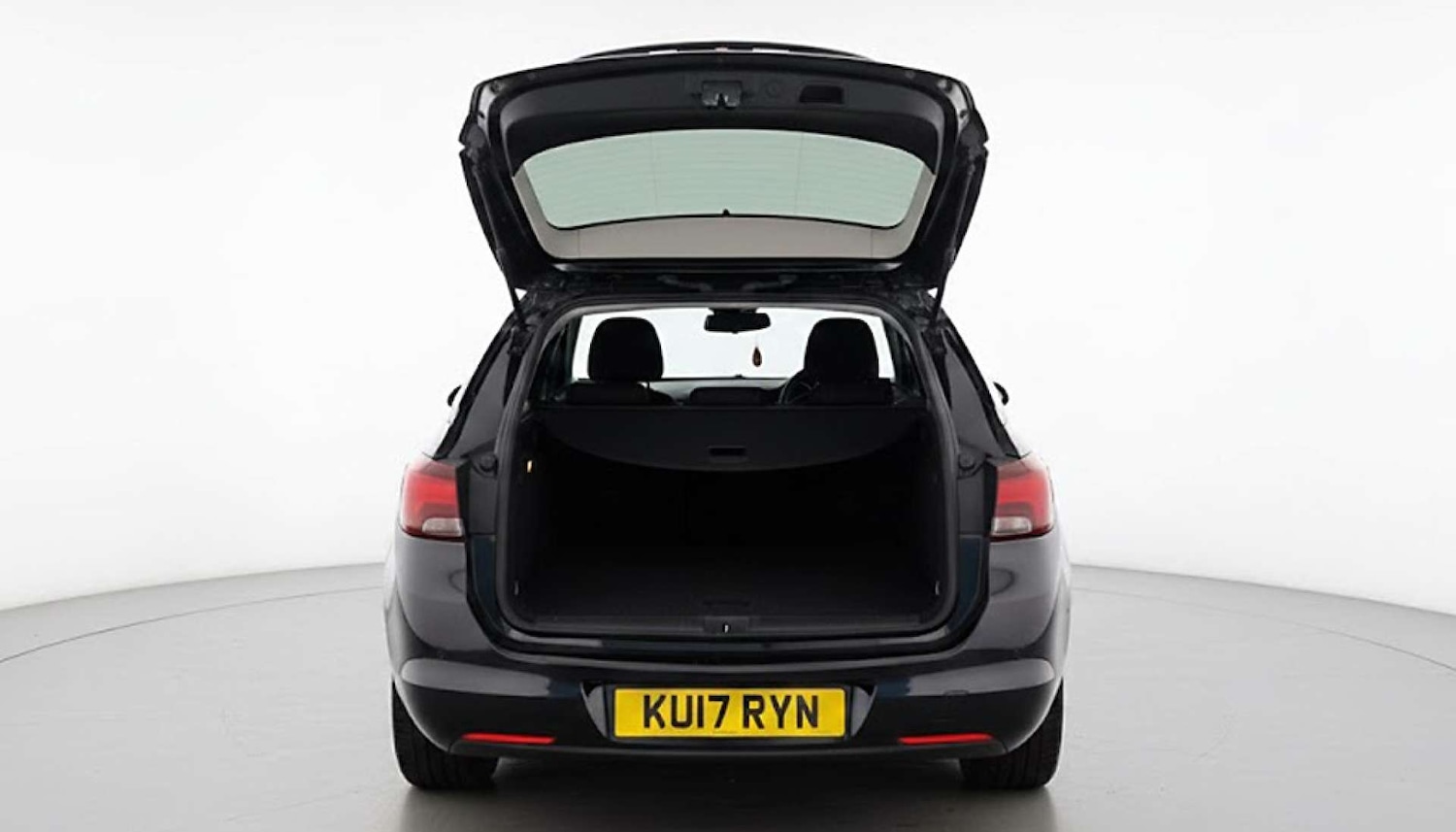 Used Vauxhall Astra 2017 for sale - 76659853: Photo 8