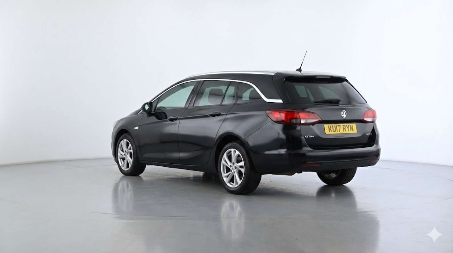 Used Vauxhall Astra 2017 for sale - 76659853: Photo 9