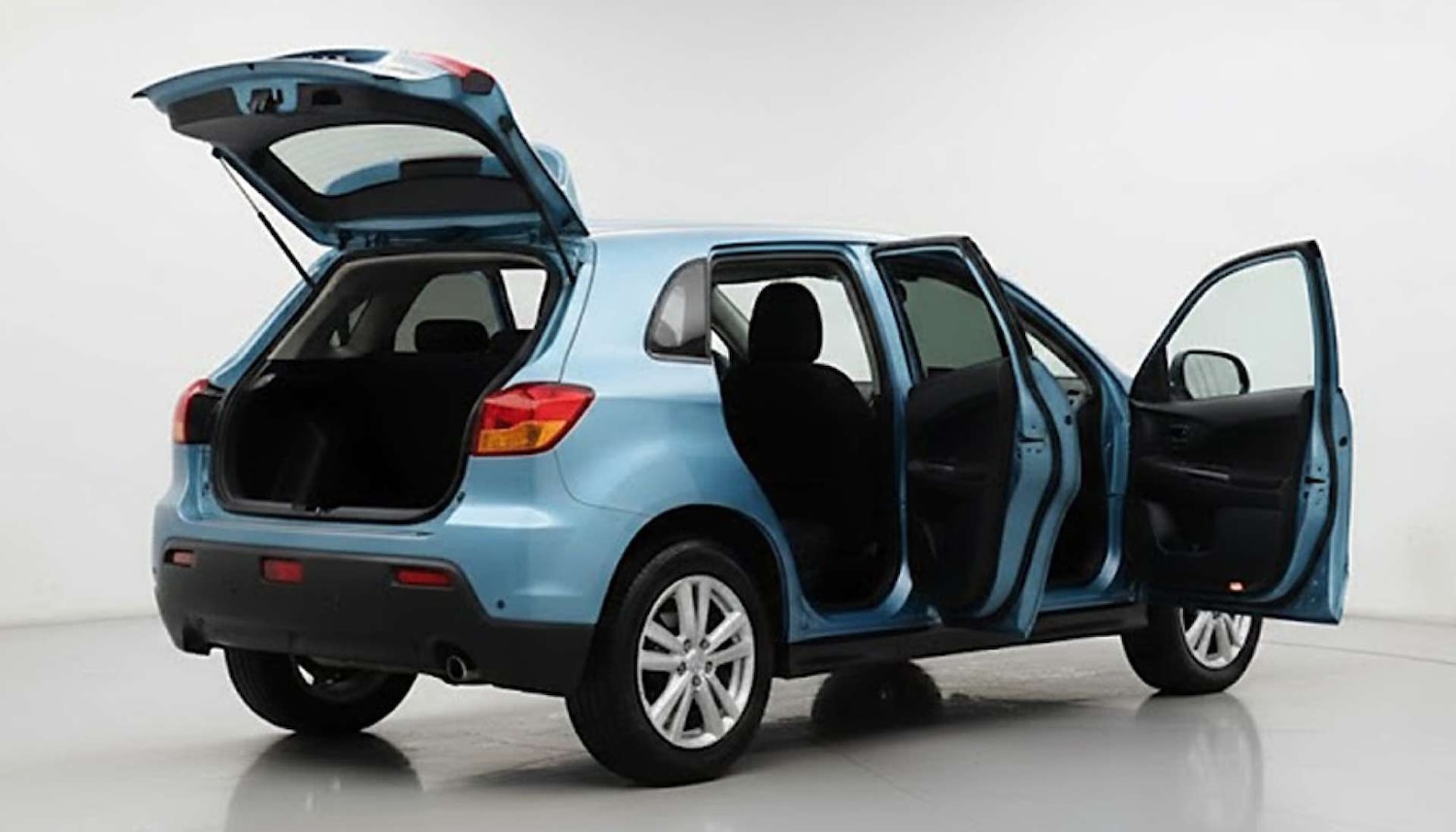 Used Mitsubishi ASX 2011 for sale - 76659854: Photo 3