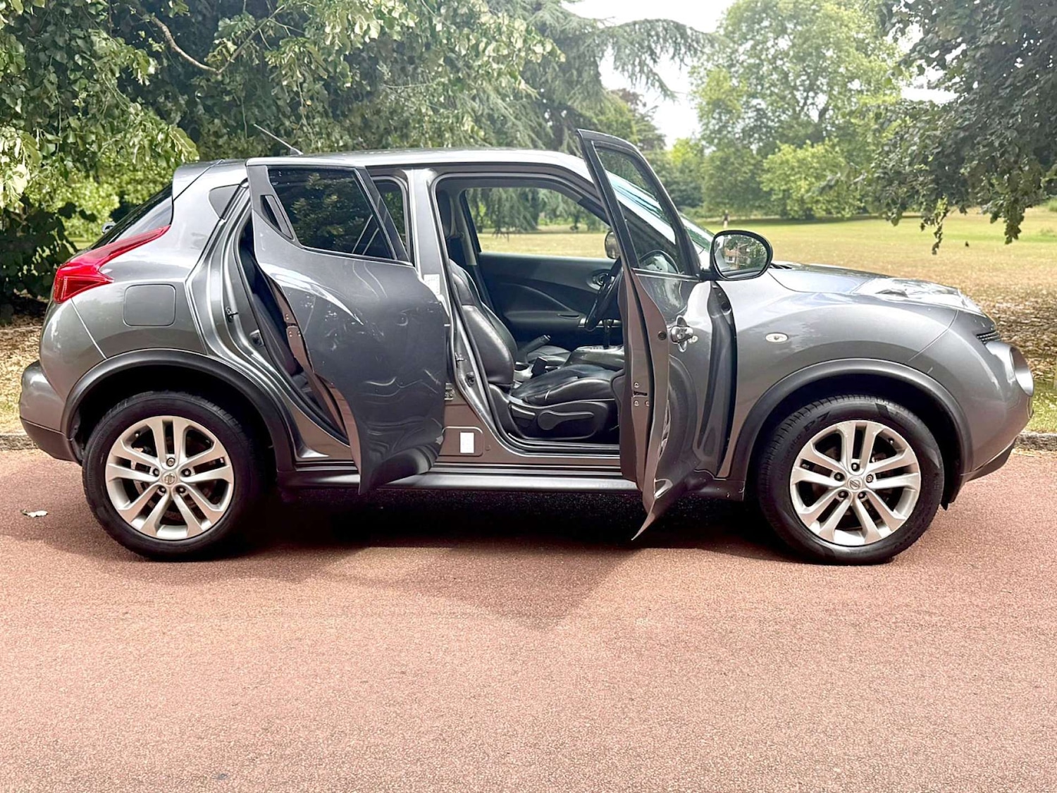 Used Nissan Juke 2012 for sale - 76601456: Photo 22
