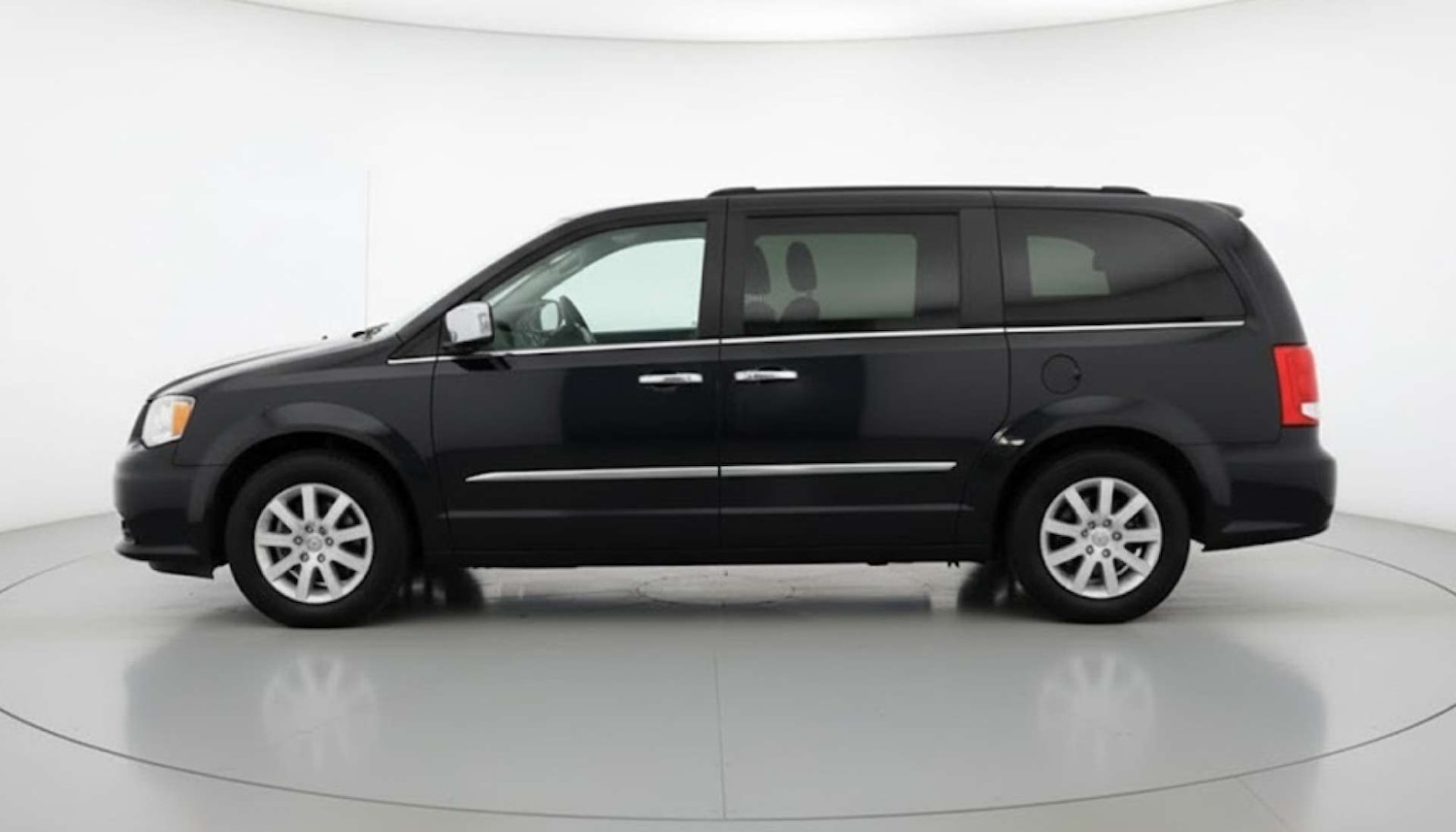 Used Chrysler Voyager 2013 for sale - 76579672: Photo 11