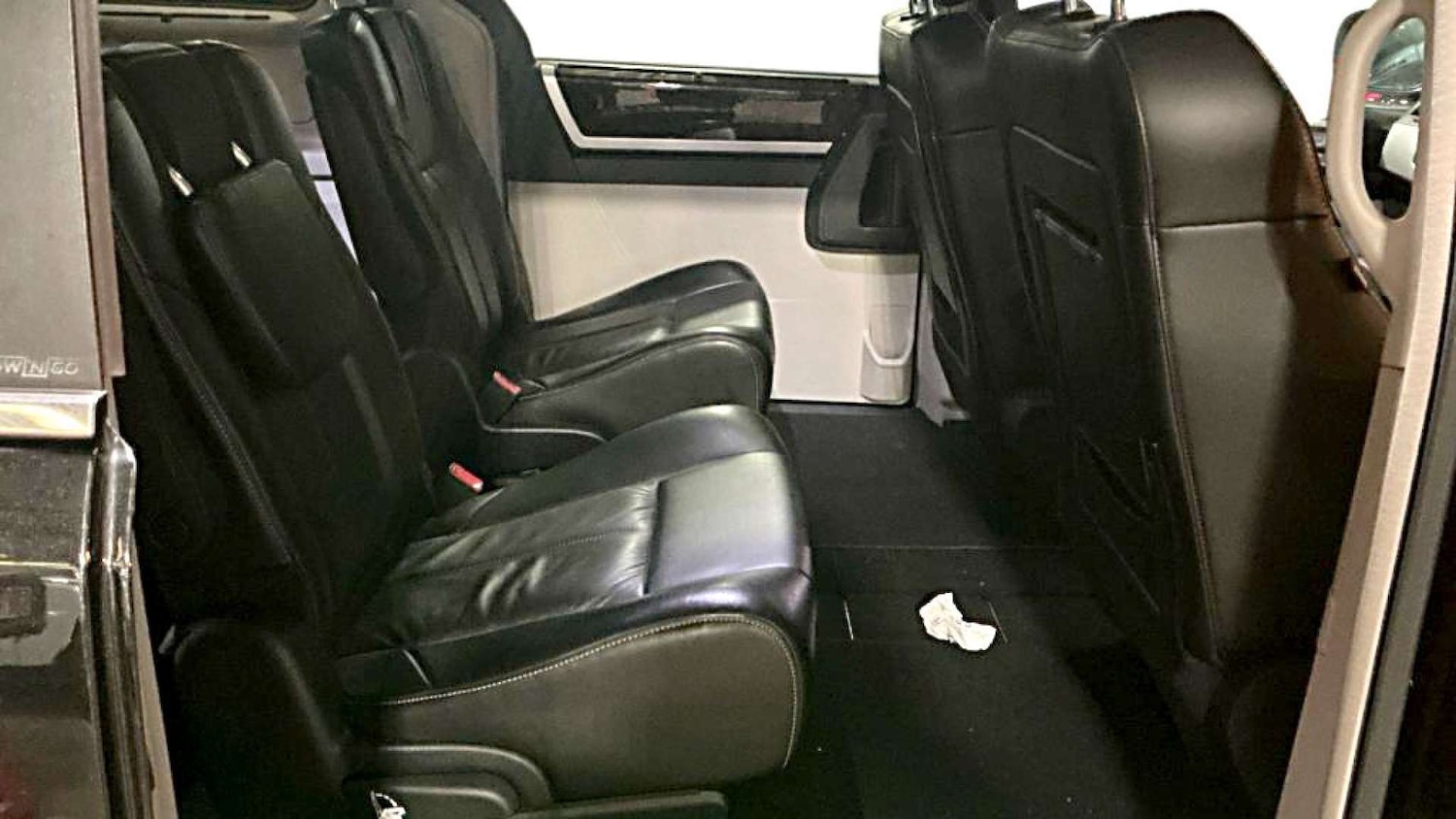 Used Chrysler Voyager 2013 for sale - 76579672: Photo 4