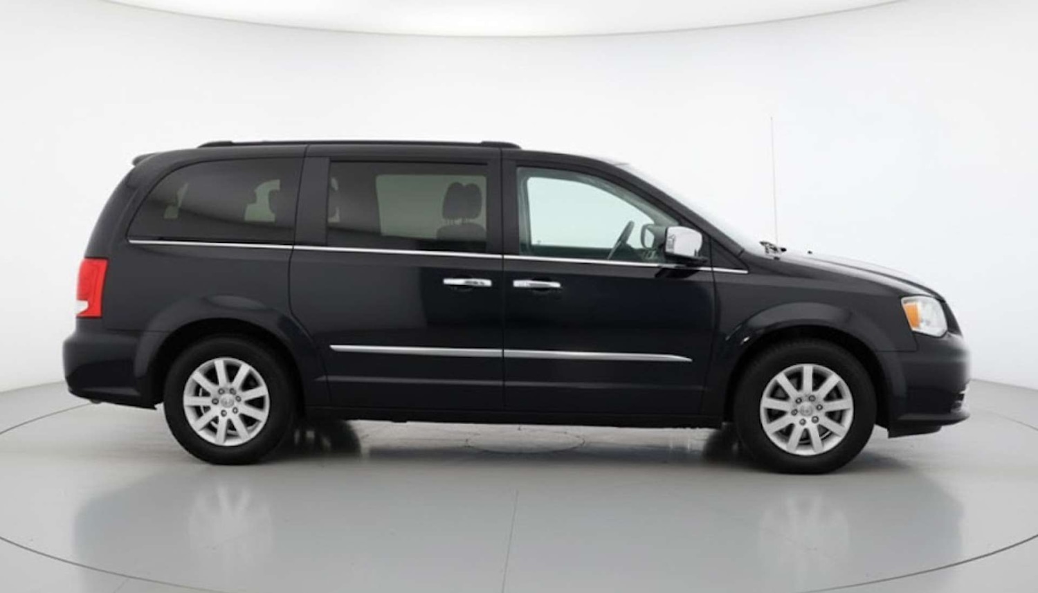 Used Chrysler Voyager 2013 for sale - 76579672: Photo 7
