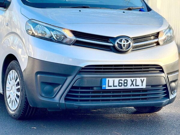Used Toyota ProAce 2019 for sale - 76278178: Photo 21