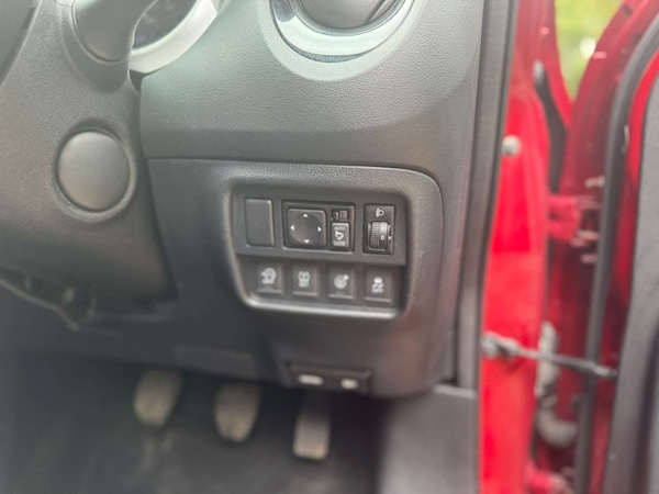 Used Nissan Juke 2016 for sale - 76220619: Photo 43