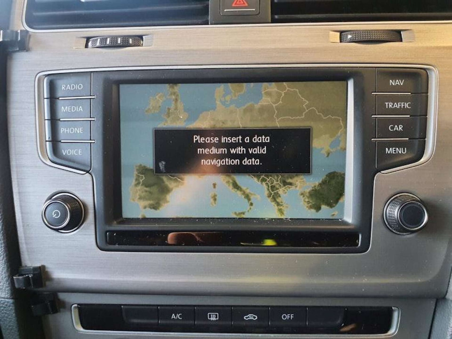 Used Volkswagen Golf 2015 for sale - 77262803: Photo 22