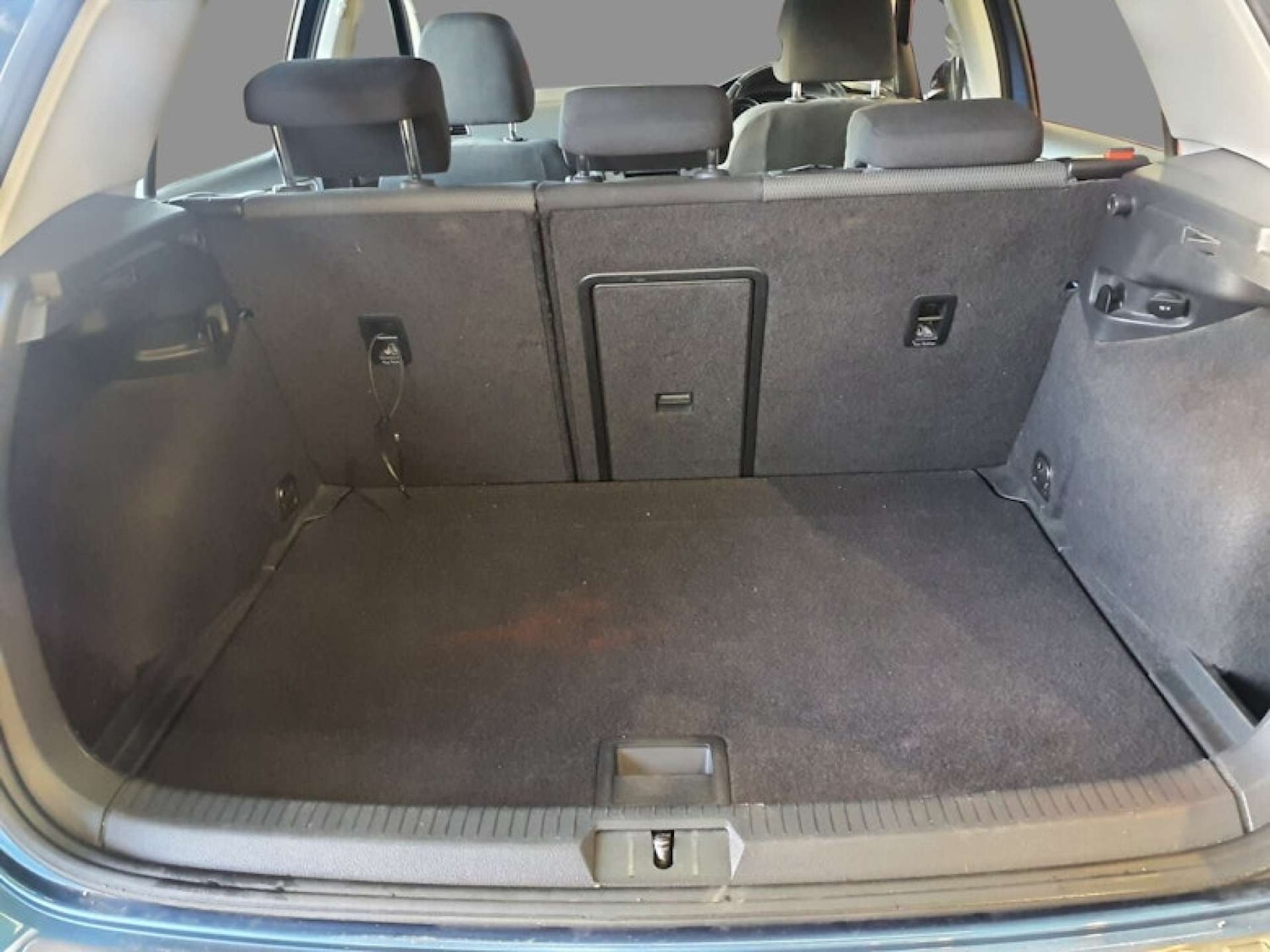 Used Volkswagen Golf 2015 for sale - 77262803: Photo 5