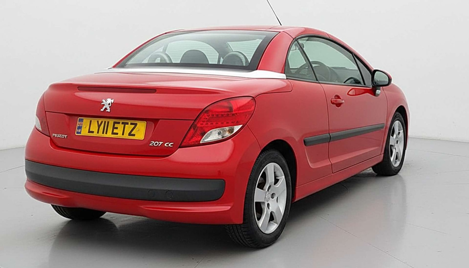 Used Peugeot 207 2011 for sale - 77237218: Photo 10