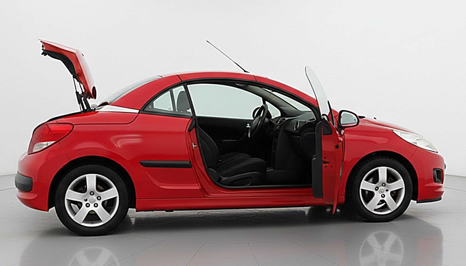 Used Peugeot 207 2011 for sale - 77237218: Photo 17