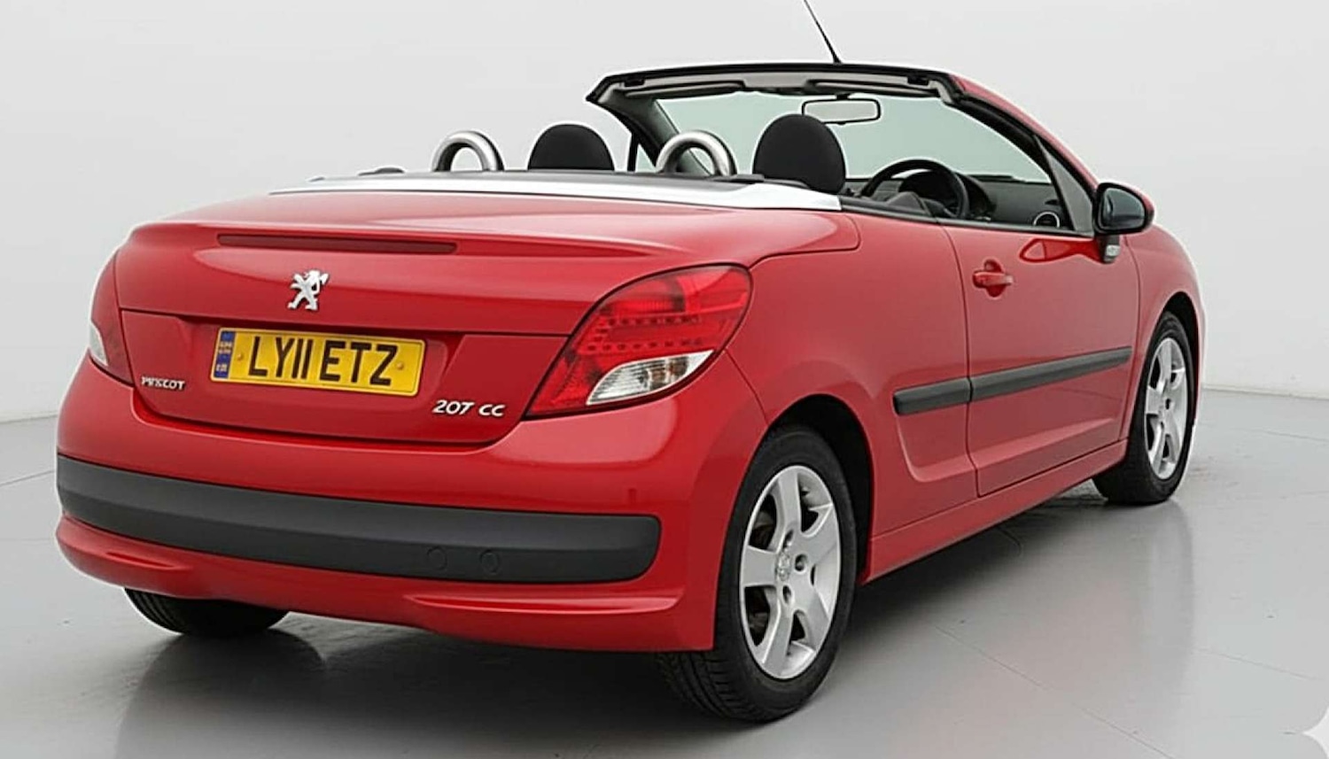 Used Peugeot 207 2011 for sale - 77237218: Photo 7