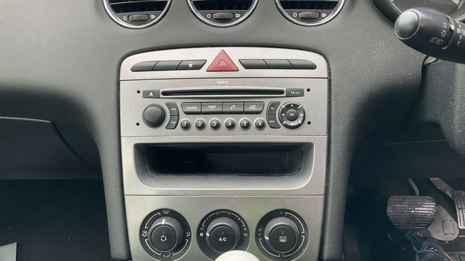 Used Peugeot 308 2009 for sale - 77452446: Photo 7