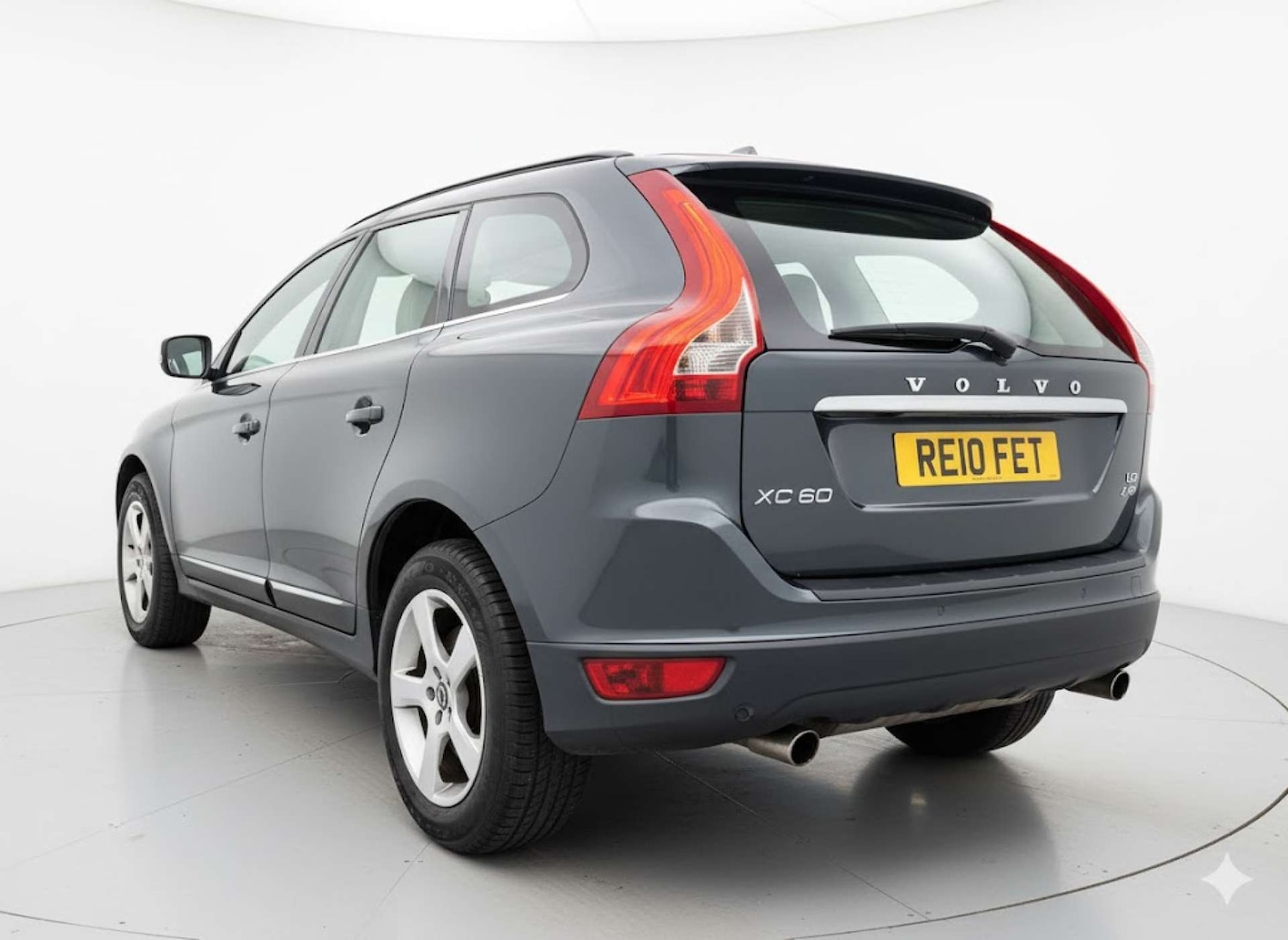 Used Volvo XC60 2010 for sale - 76558394: Photo 4