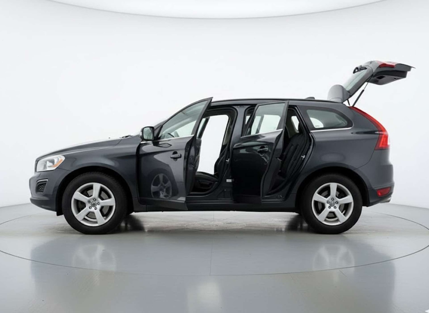 Used Volvo XC60 2010 for sale - 76558394: Photo 5