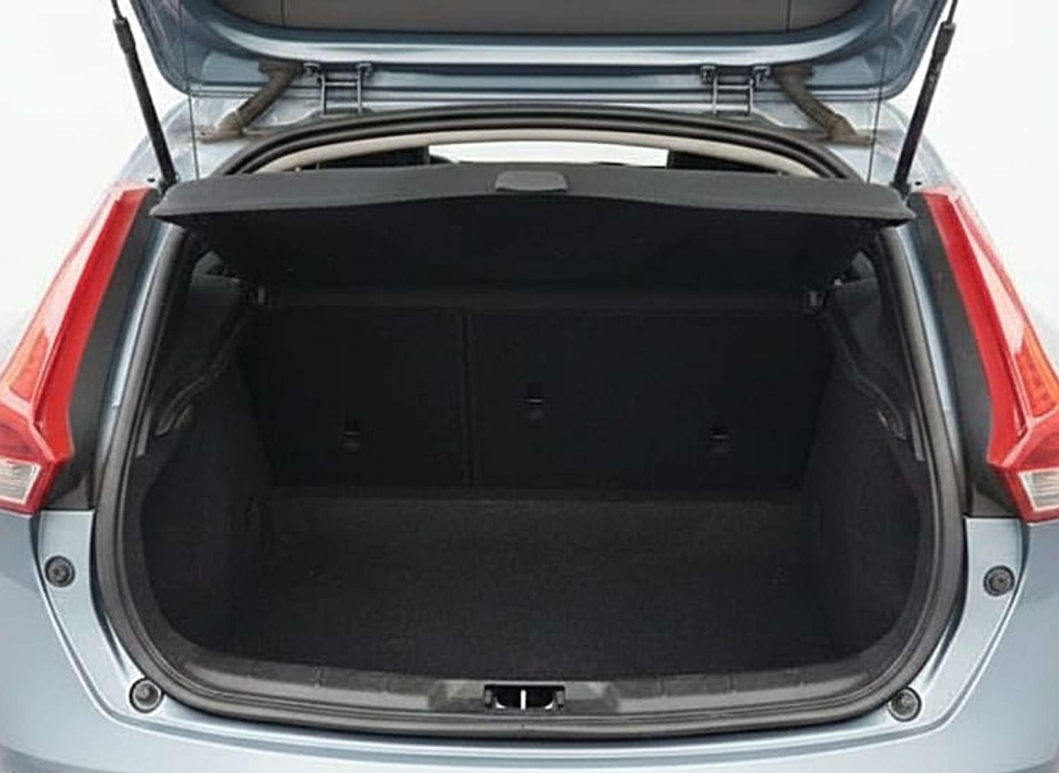 Used Volvo V40 2014 for sale - 77676595: Photo 18