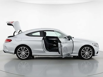 Used Mercedes-Benz C Class 2016 for sale - 77523099: Photo