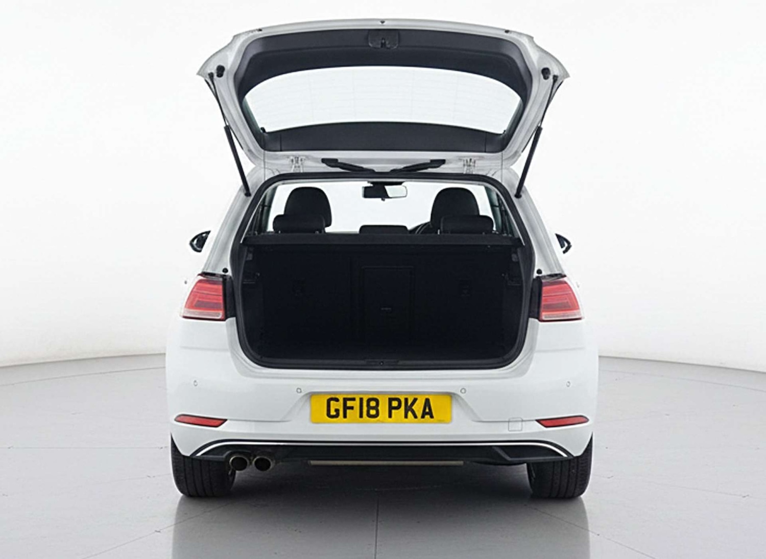 Used Volkswagen Golf 2018 for sale - 77240432: Photo 10