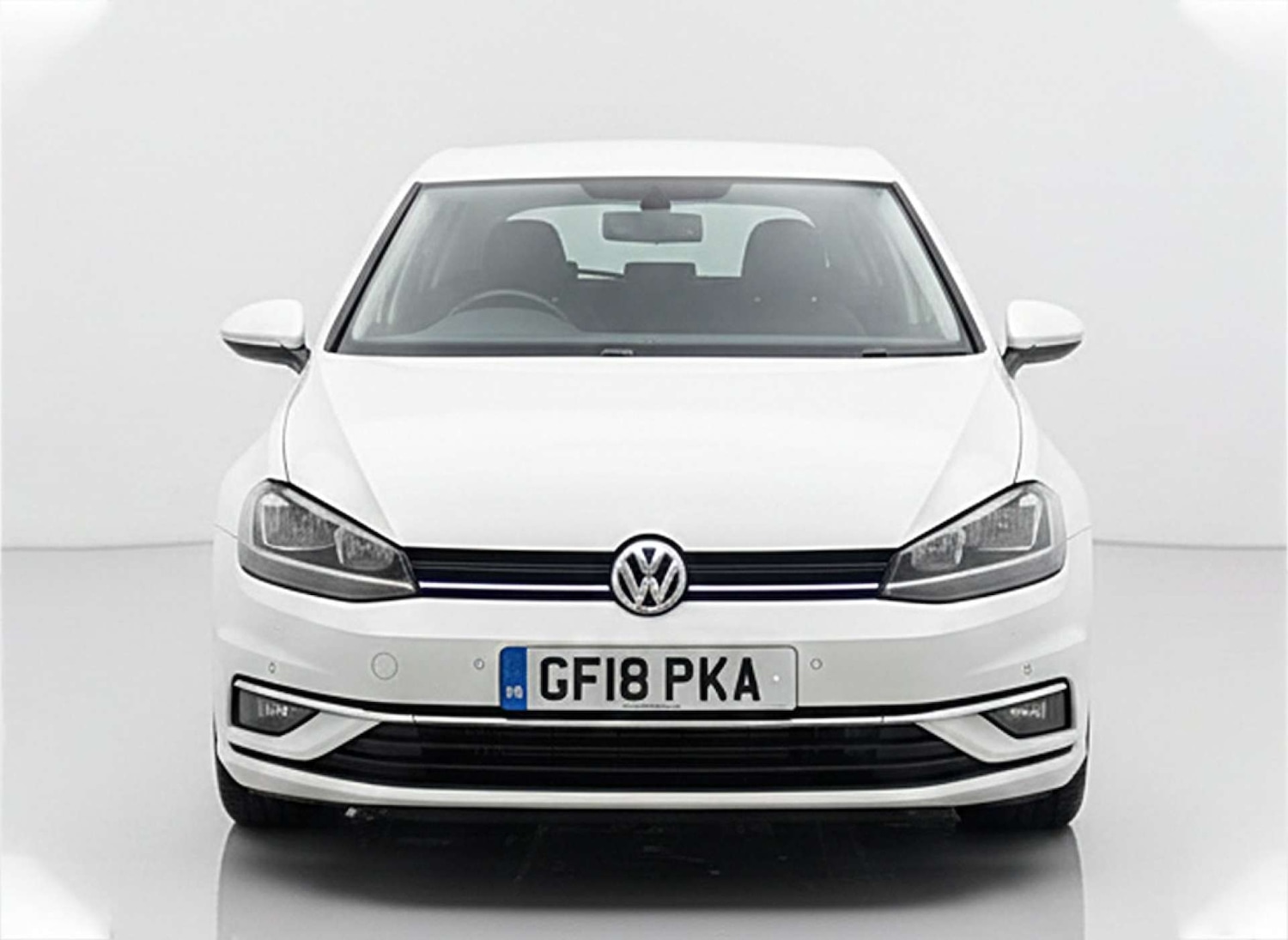 Used Volkswagen Golf 2018 for sale - 77240432: Photo 2