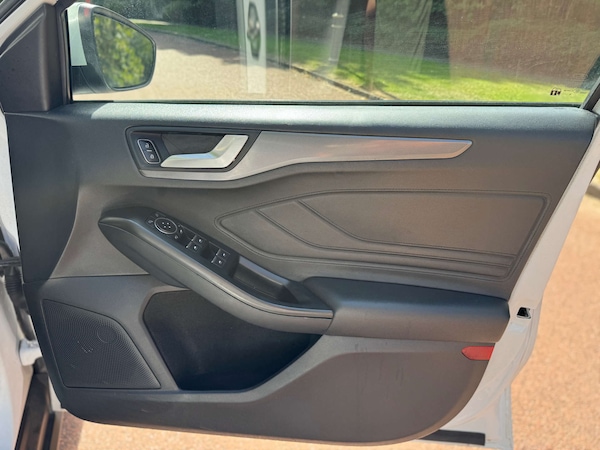 Used Ford Focus 2018 for sale - 73841021: Photo 53