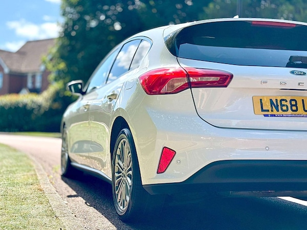 Used Ford Focus 2018 for sale - 73841021: Photo 5