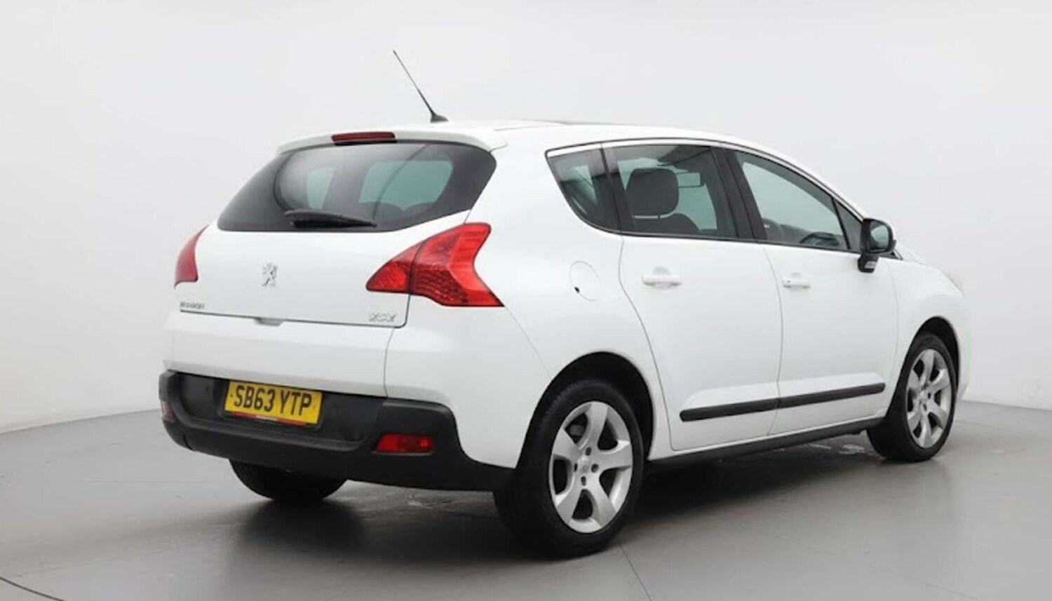 Used Peugeot 3008 2014 for sale - 77420255: Photo 15