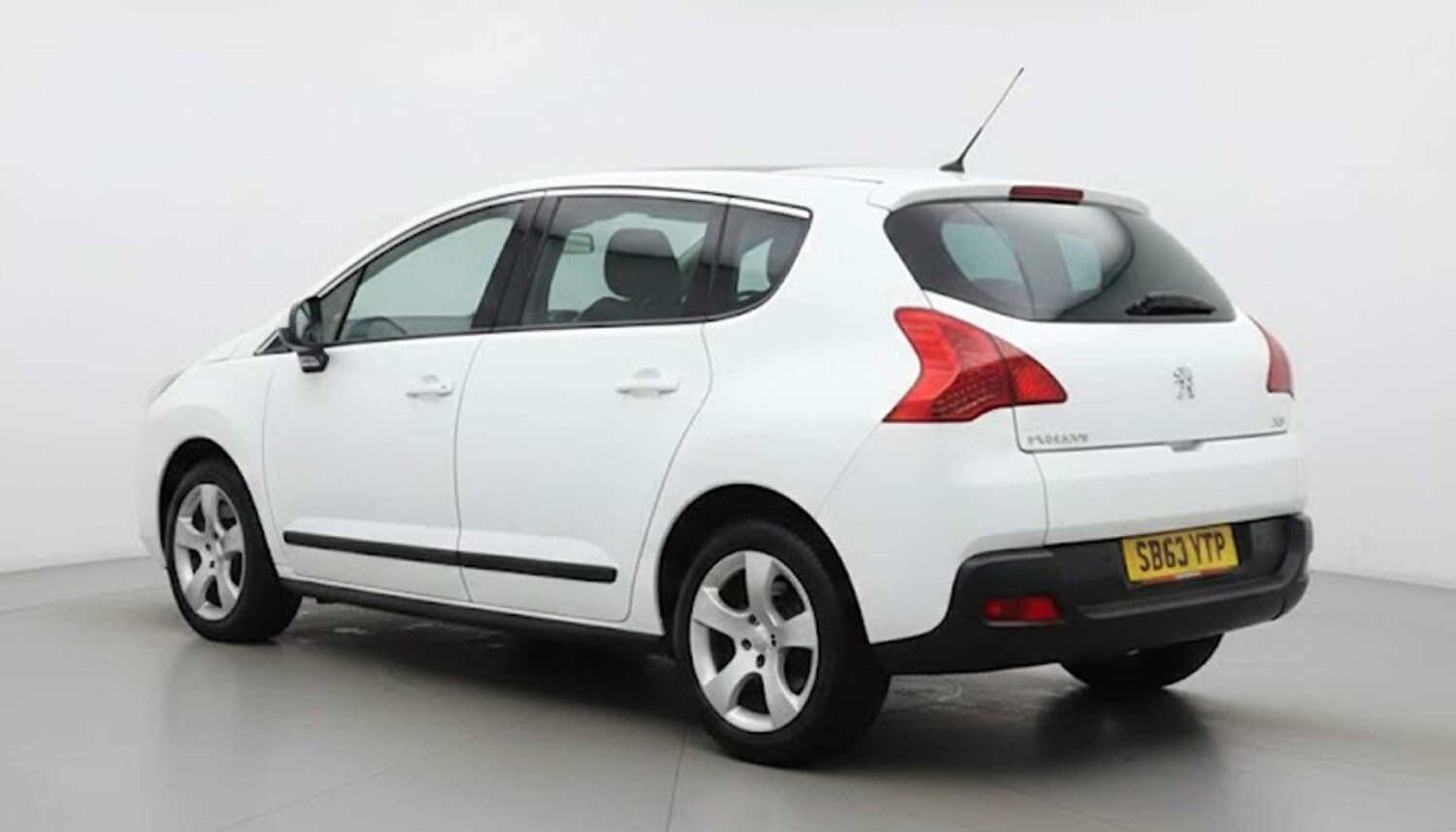 Used Peugeot 3008 2014 for sale - 77420255: Photo 18