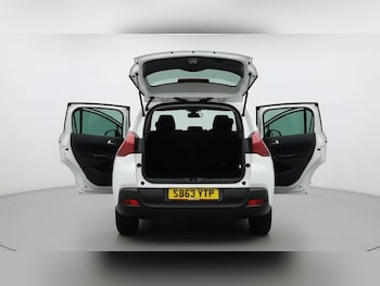 Used Peugeot 3008 2014 for sale - 77420255: Photo