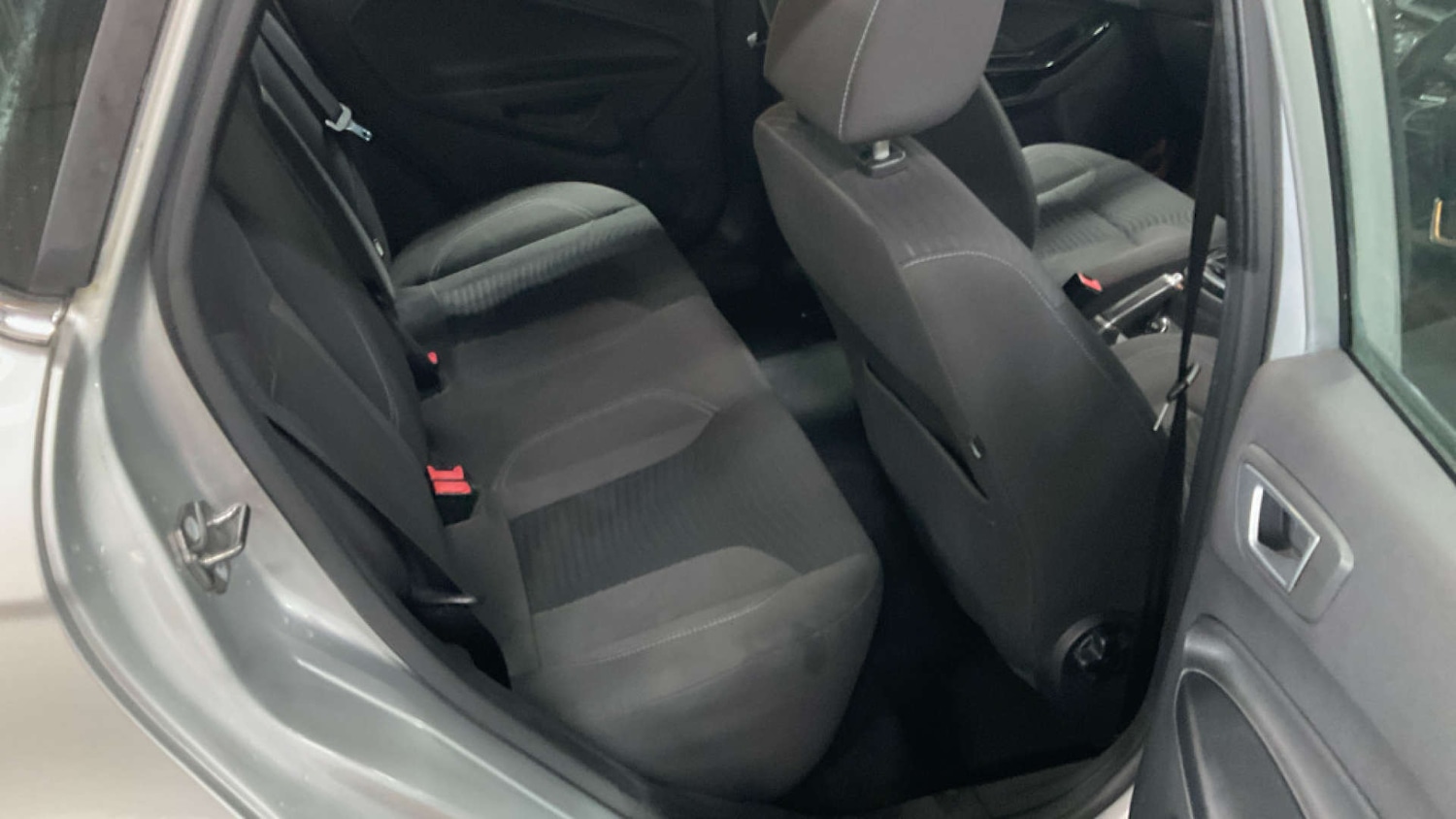 Used Ford Fiesta 2015 for sale - 77228439: Photo 11