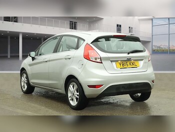 Used Ford Fiesta 2015 for sale - 77228439: Photo