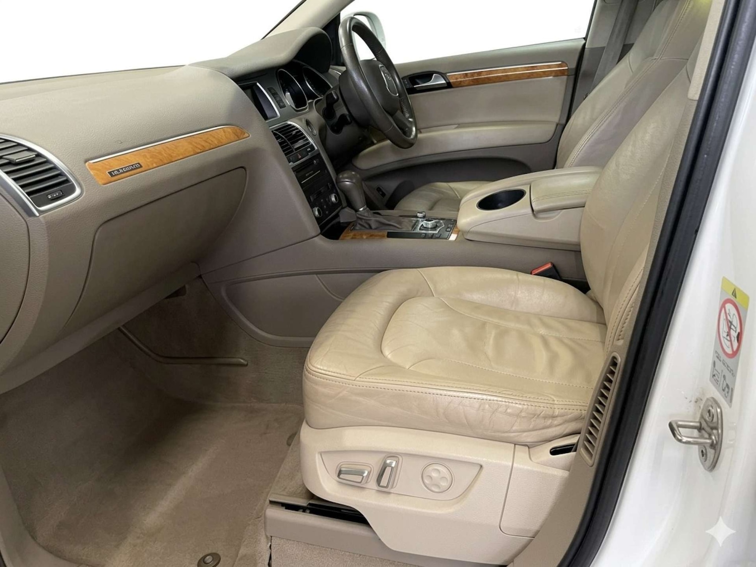 Used Audi Q7 2009 for sale - 77821667: Photo 14