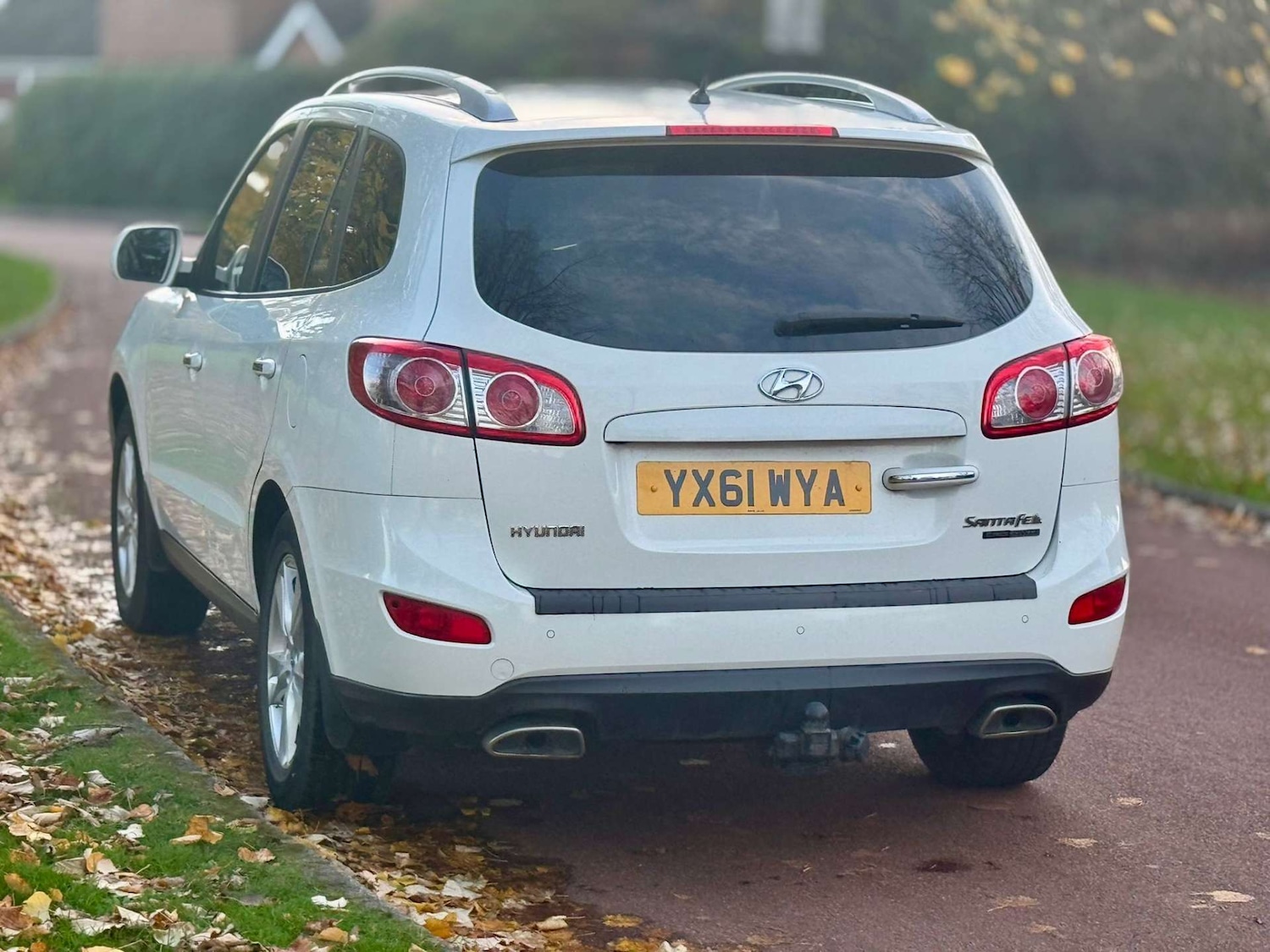 Used Hyundai Santa Fe 2011 for sale - 76544298: Photo 15