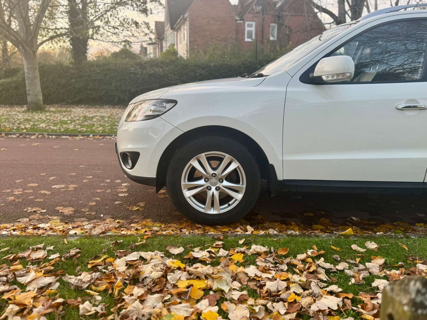 Used Hyundai Santa Fe 2011 for sale - 76544298: Photo 18