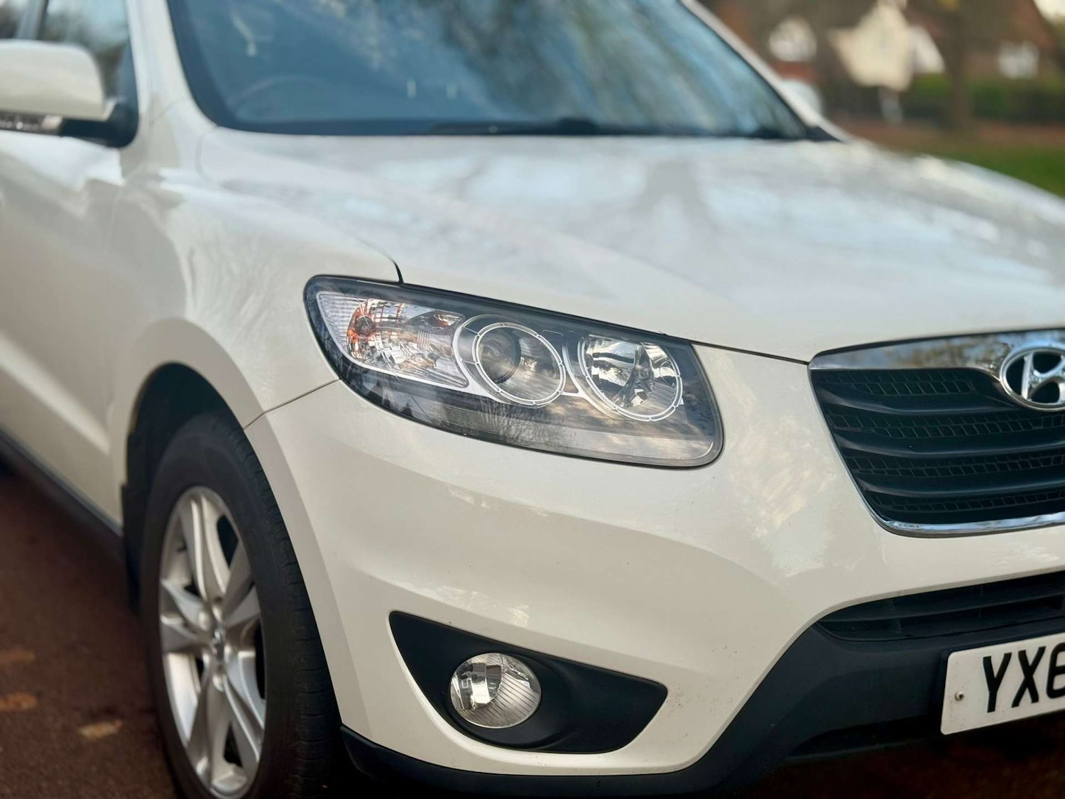 Used Hyundai Santa Fe 2011 for sale - 76544298: Photo 36