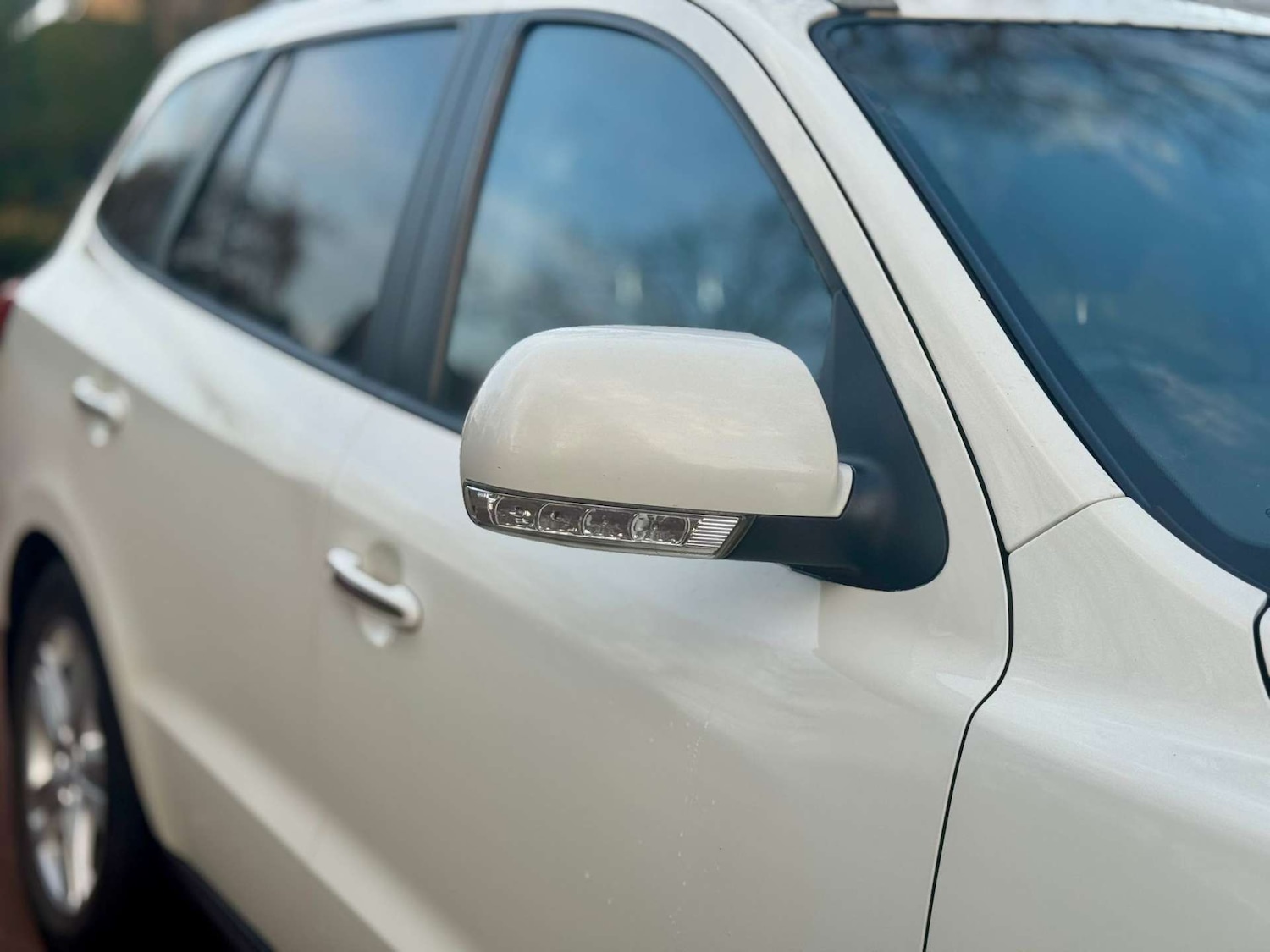 Used Hyundai Santa Fe 2011 for sale - 76544298: Photo 48