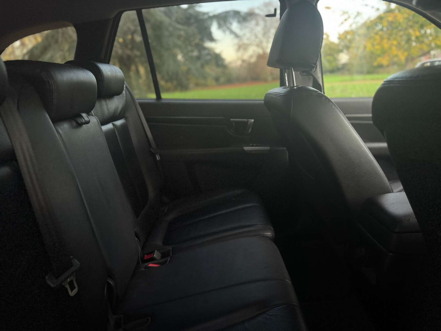 Used Hyundai Santa Fe 2011 for sale - 76544298: Photo 54